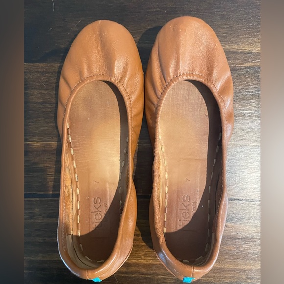 Tieks by Gavrieli Chestnut - Picture 1 of 6